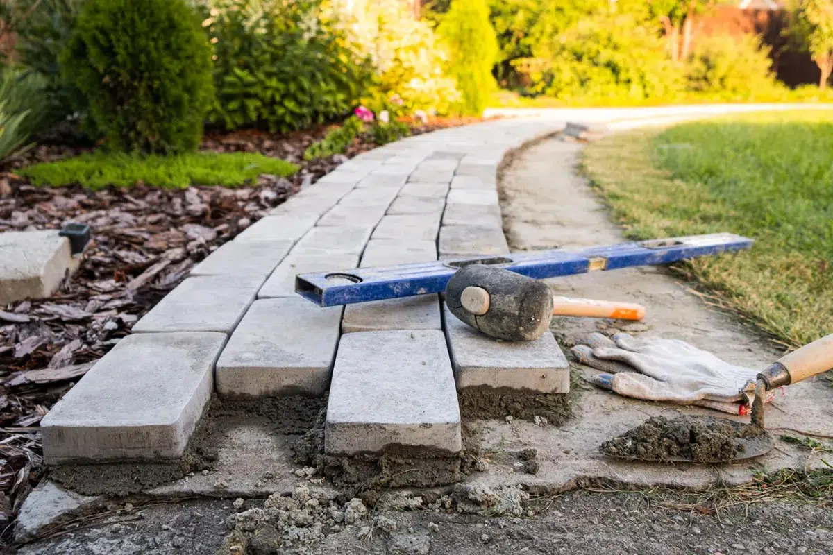 Masonry & Hardscaping slider 3