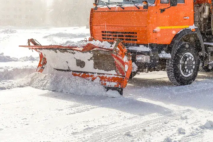 Property-Maintenance-Commerical snow removal