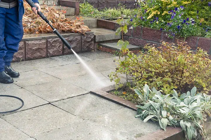 Property-Maintenance-Power Washing